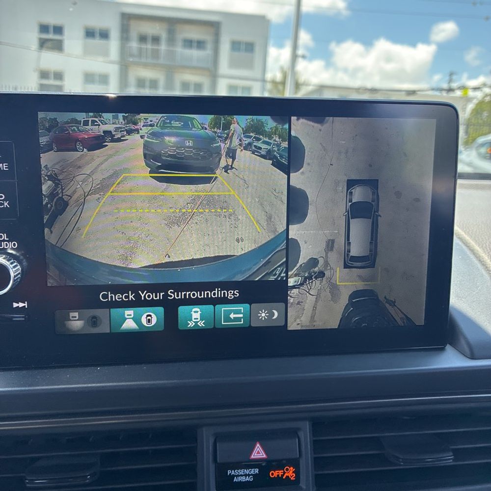 2023 Honda Pilot TrailSport