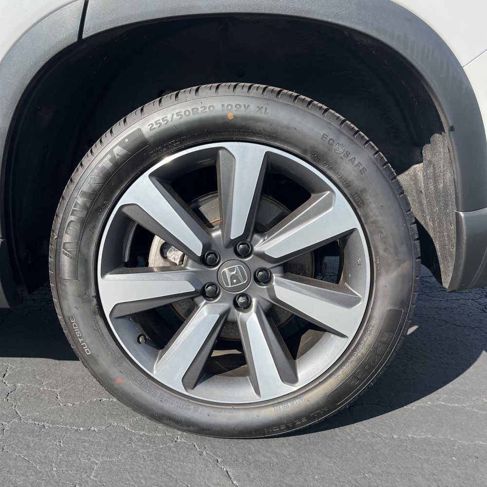 2023 Honda Pilot Touring