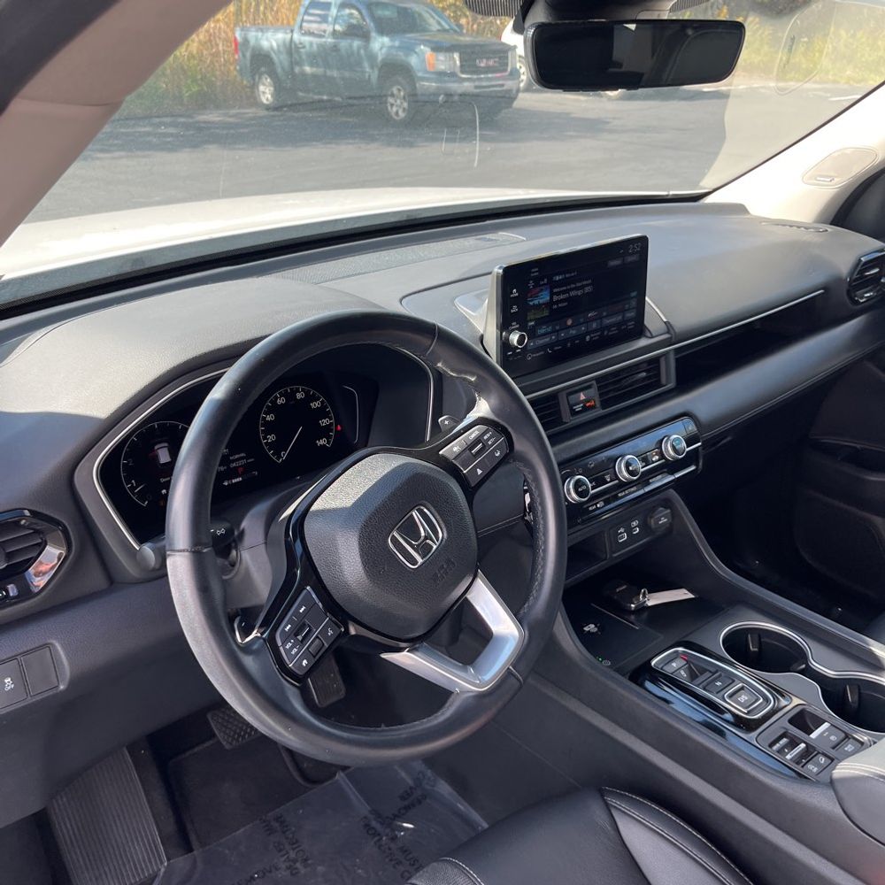 2023 Honda Pilot Touring