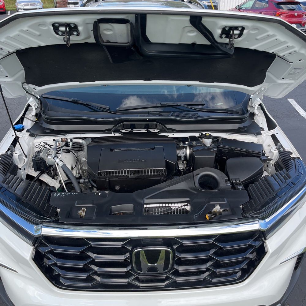 2023 Honda Pilot Touring