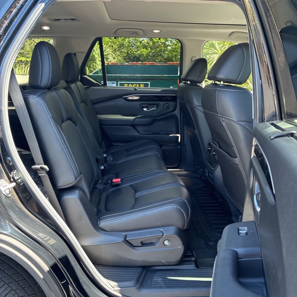 2025 Honda Pilot Touring