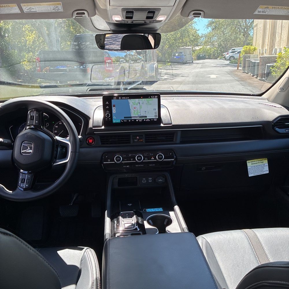 2025 Honda Pilot Touring
