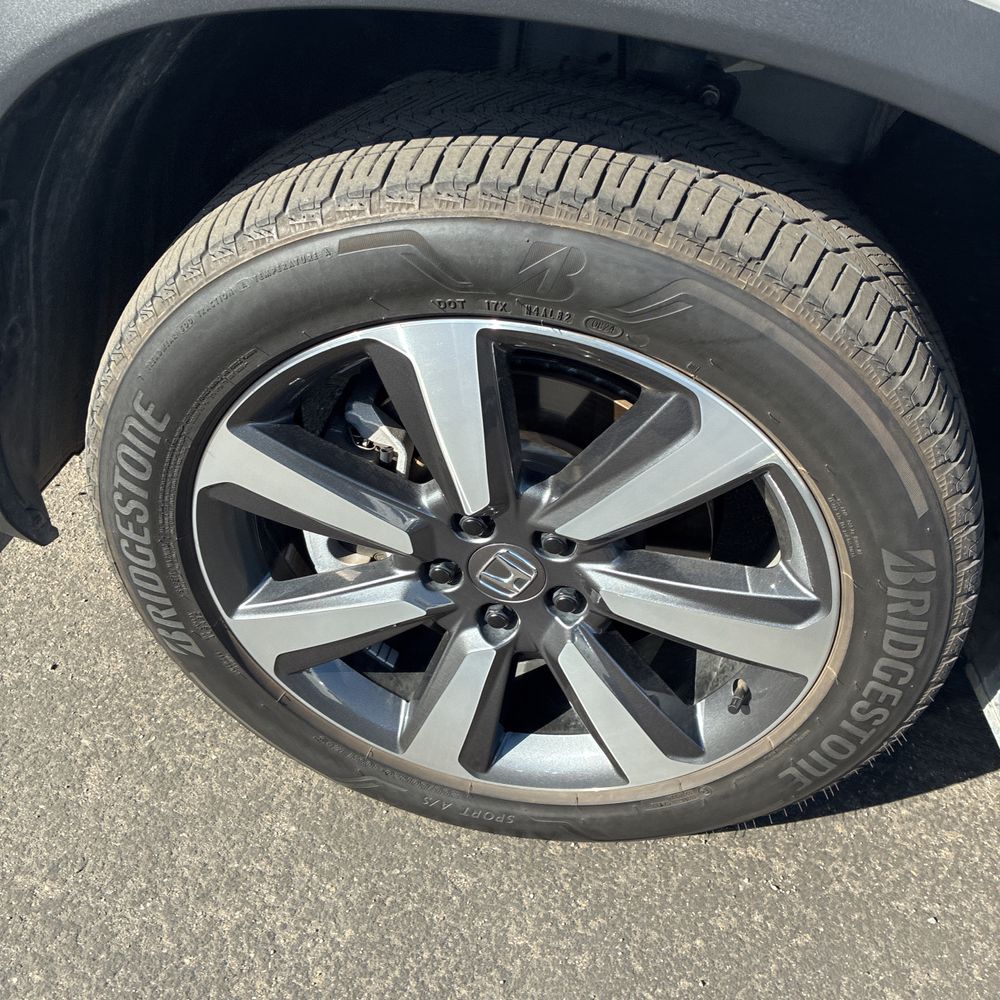 2025 Honda Pilot Touring