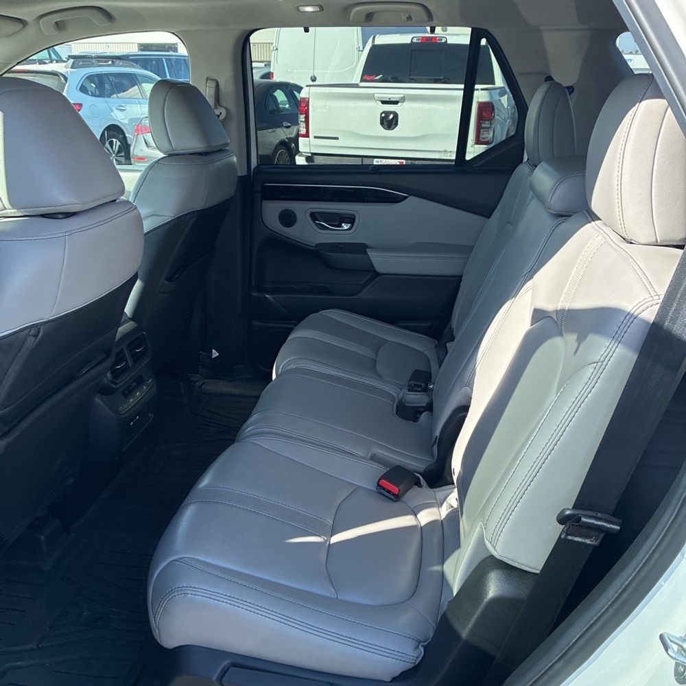 2025 Honda Pilot Touring