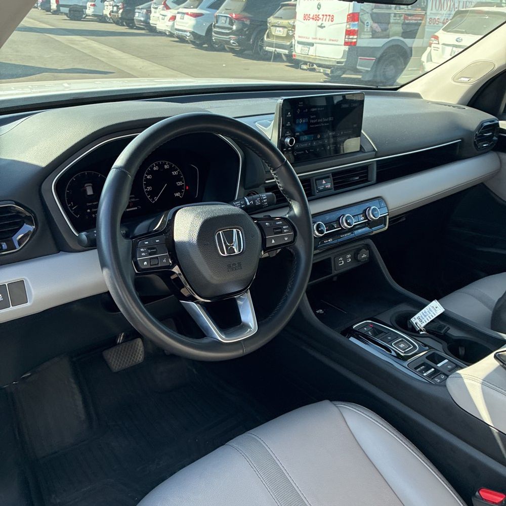 2025 Honda Pilot Touring