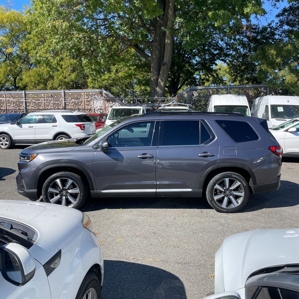 2023 Honda Pilot Elite