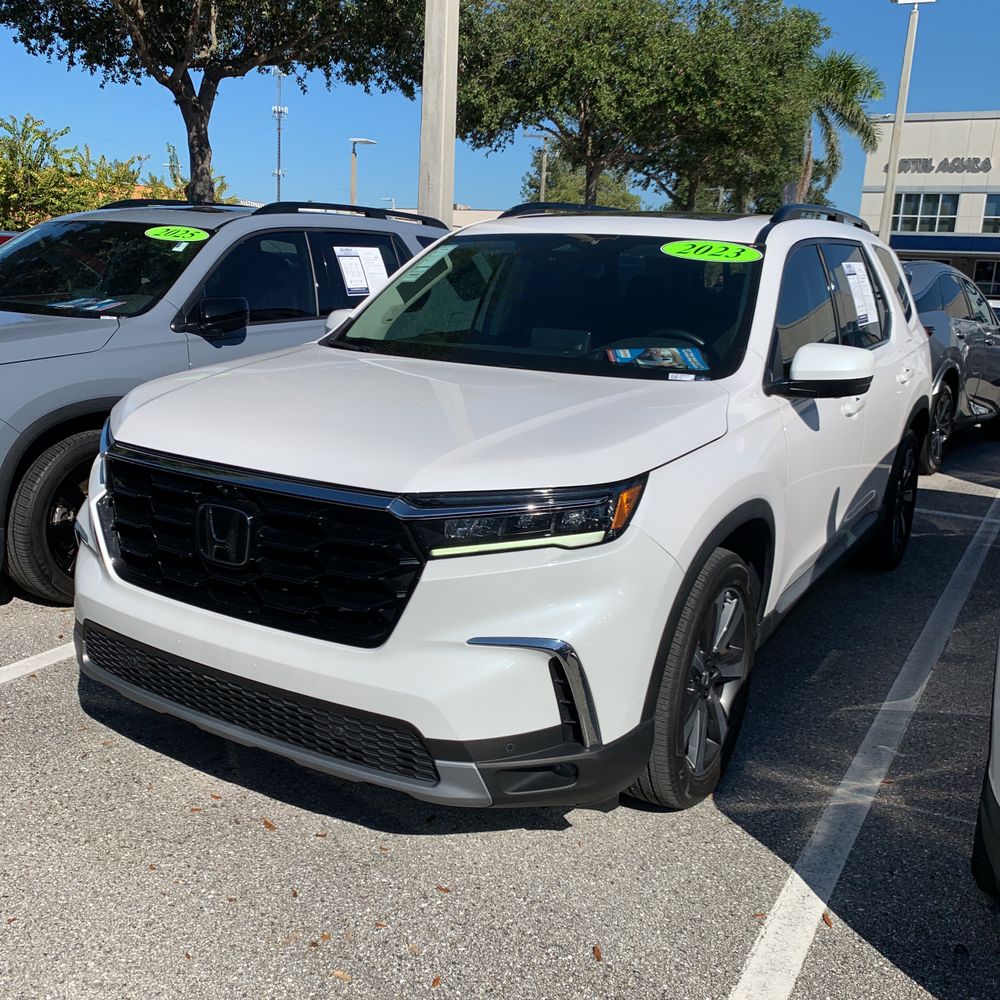 2023 Honda Pilot Elite 4D SUV AWD
