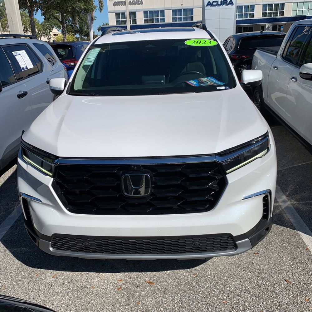 2023 Honda Pilot Elite 4D SUV AWD