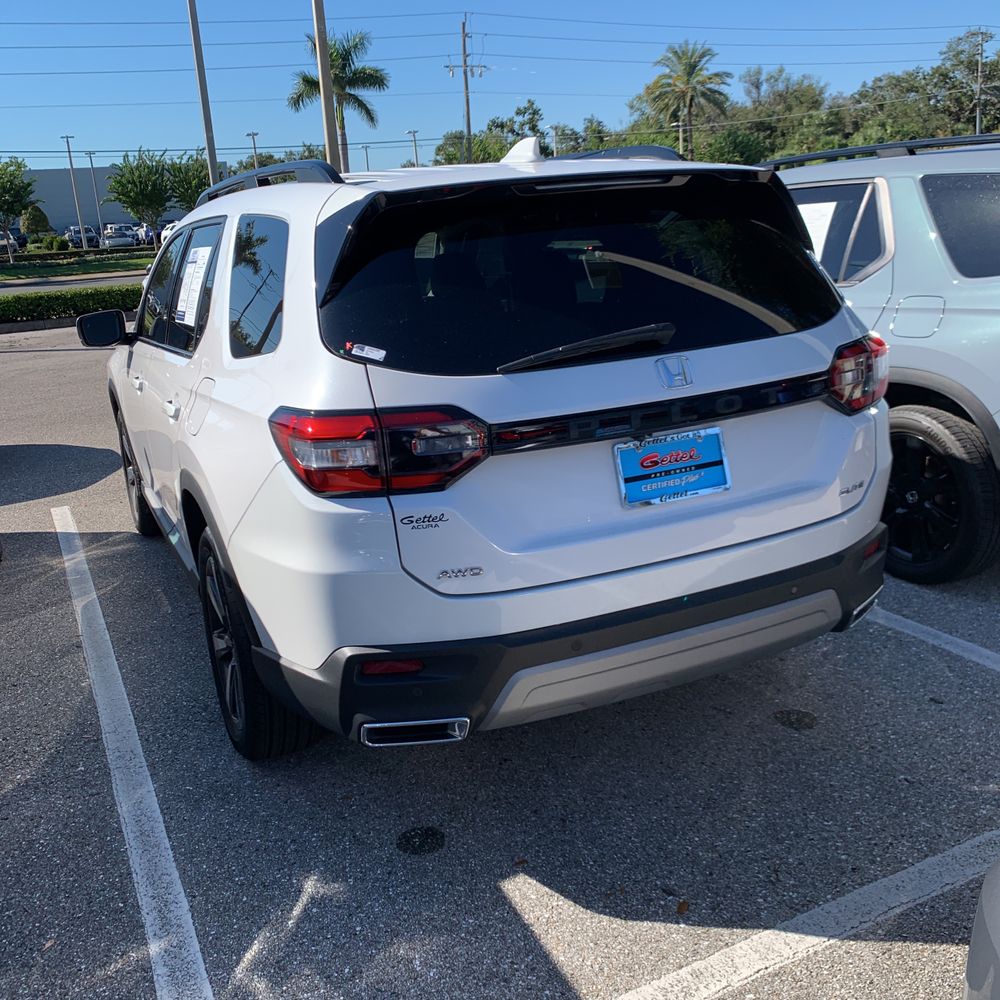 2023 Honda Pilot Elite 4D SUV AWD