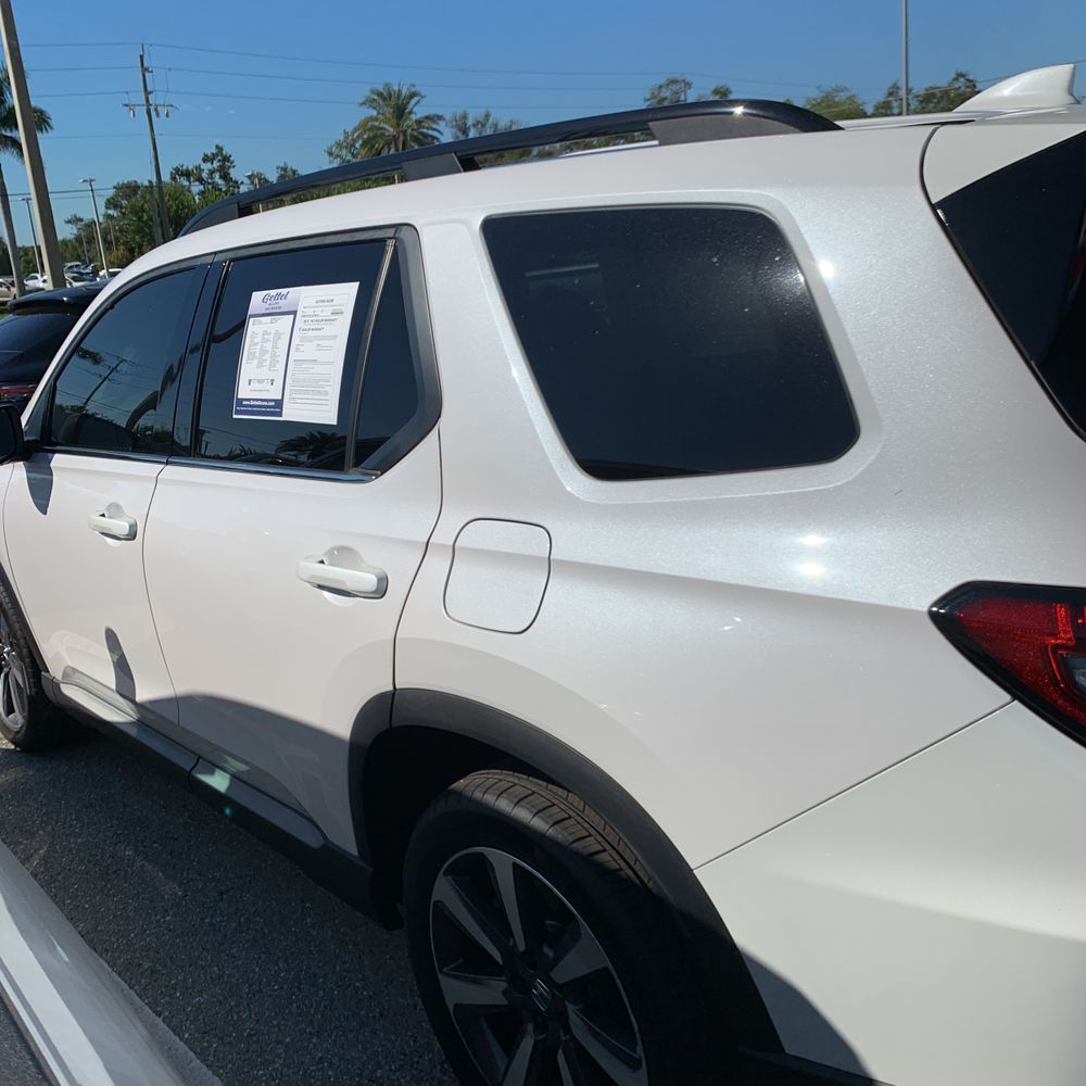 2023 Honda Pilot Elite 4D SUV AWD
