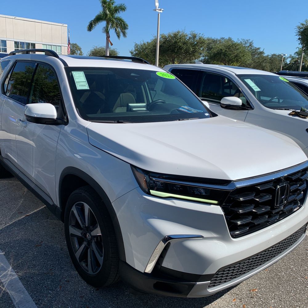 2023 Honda Pilot Elite 4D SUV AWD