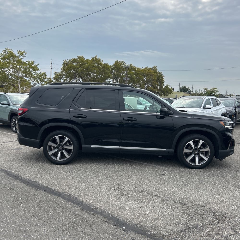 2023 Honda Pilot Elite