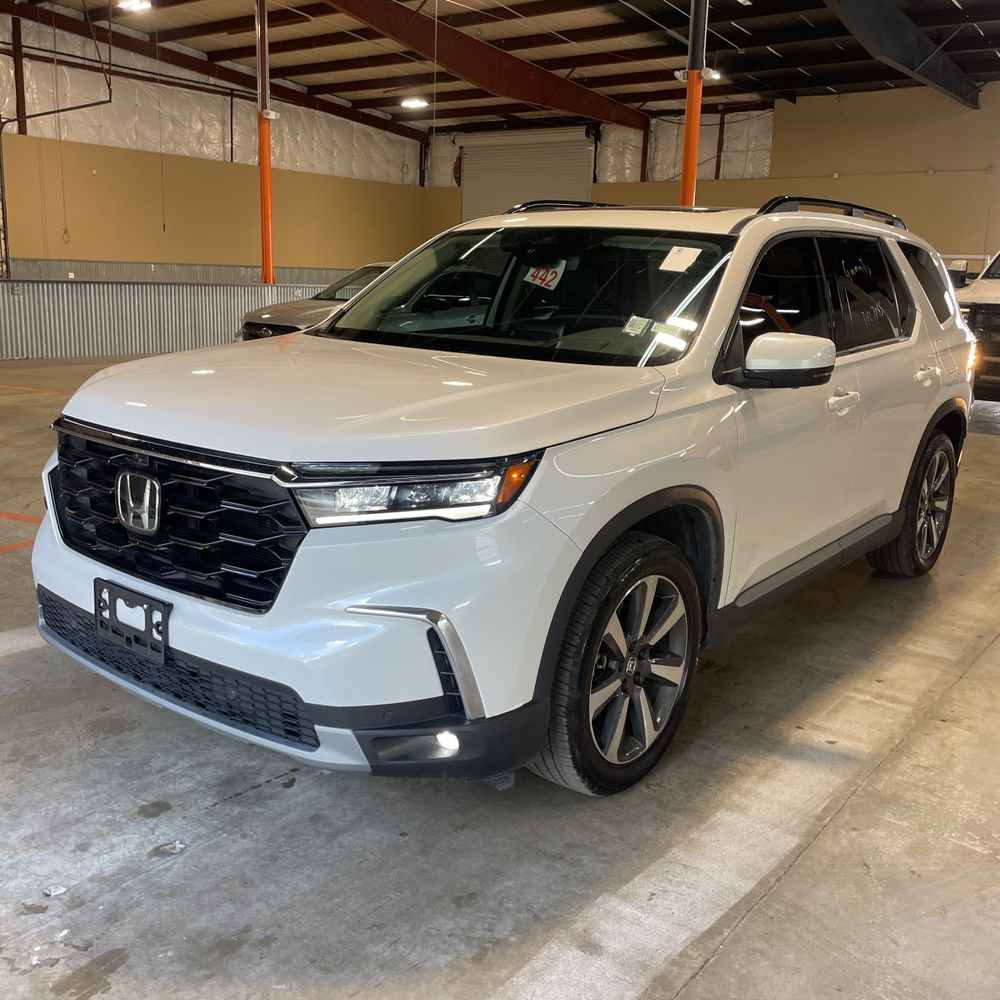 2025 Honda Pilot Elite