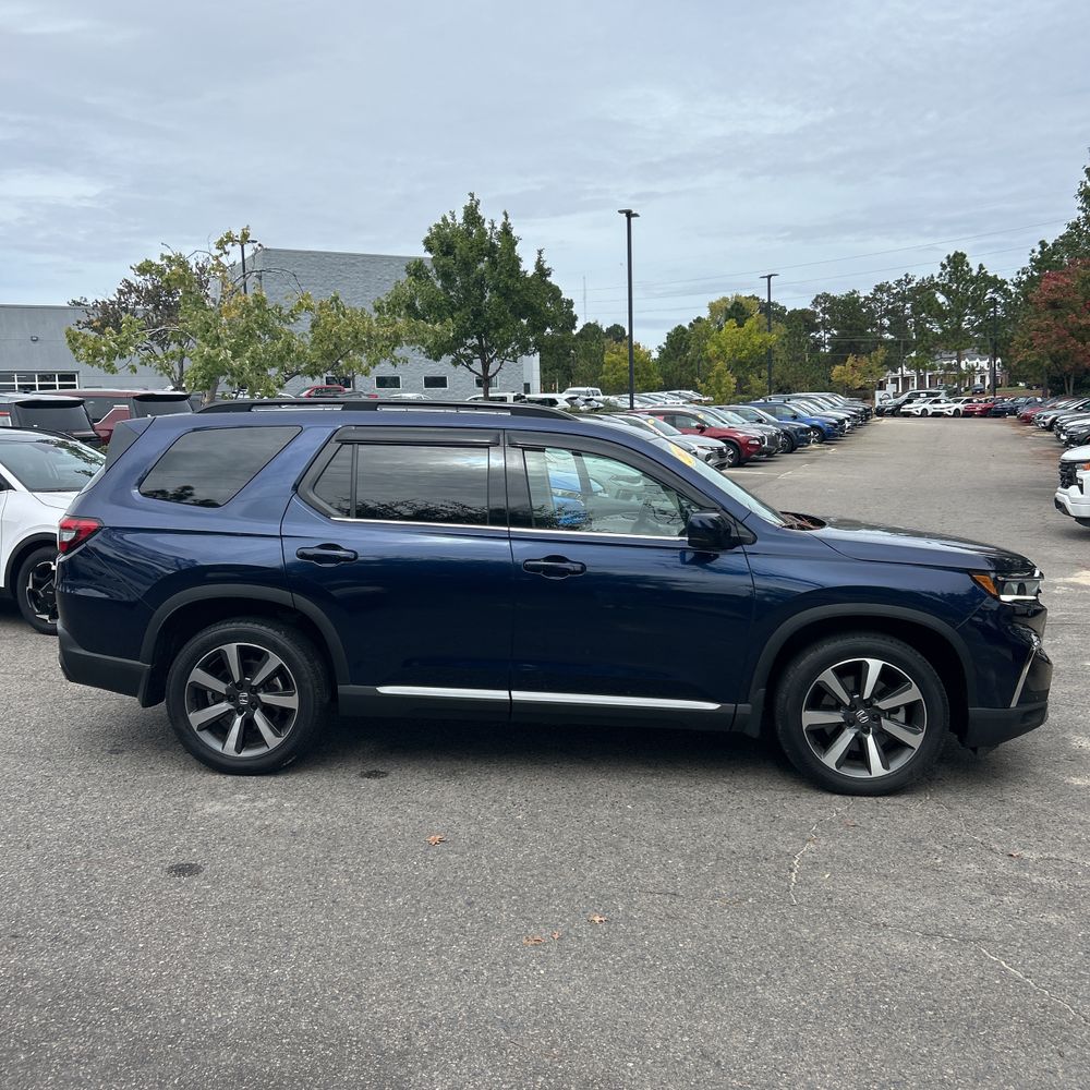 2023 Honda Pilot Elite