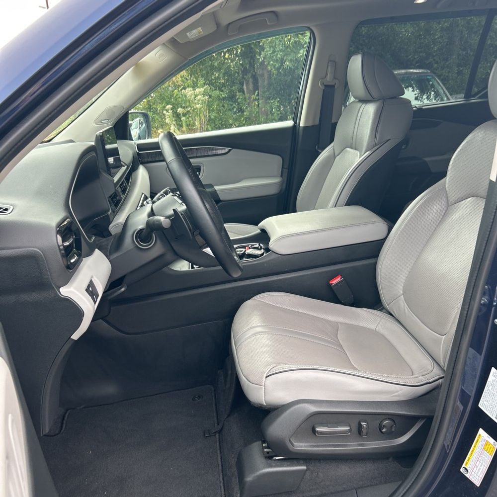 2023 Honda Pilot Elite