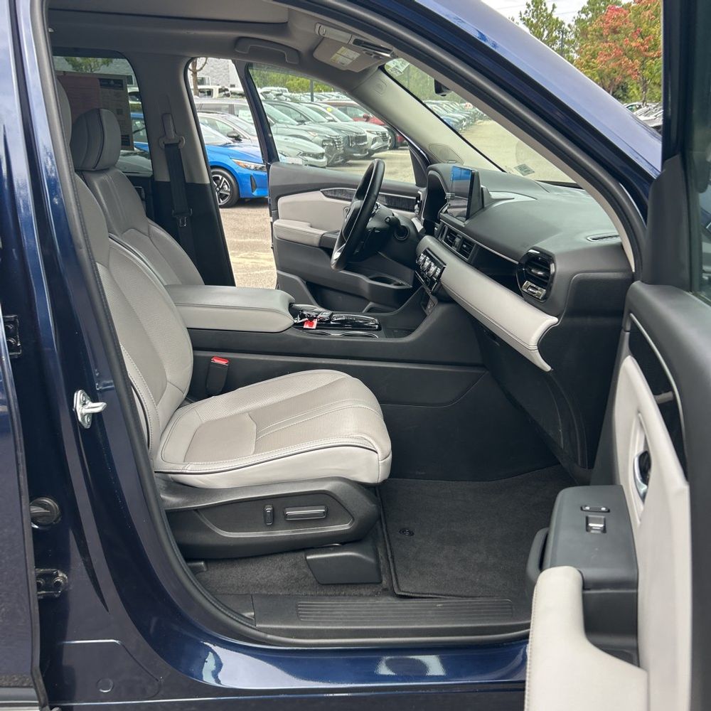 2023 Honda Pilot Elite