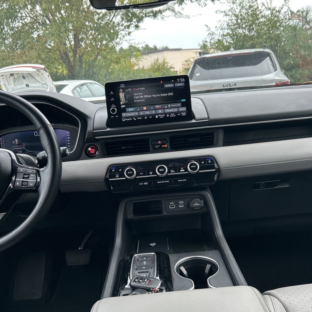 2023 Honda Pilot Elite