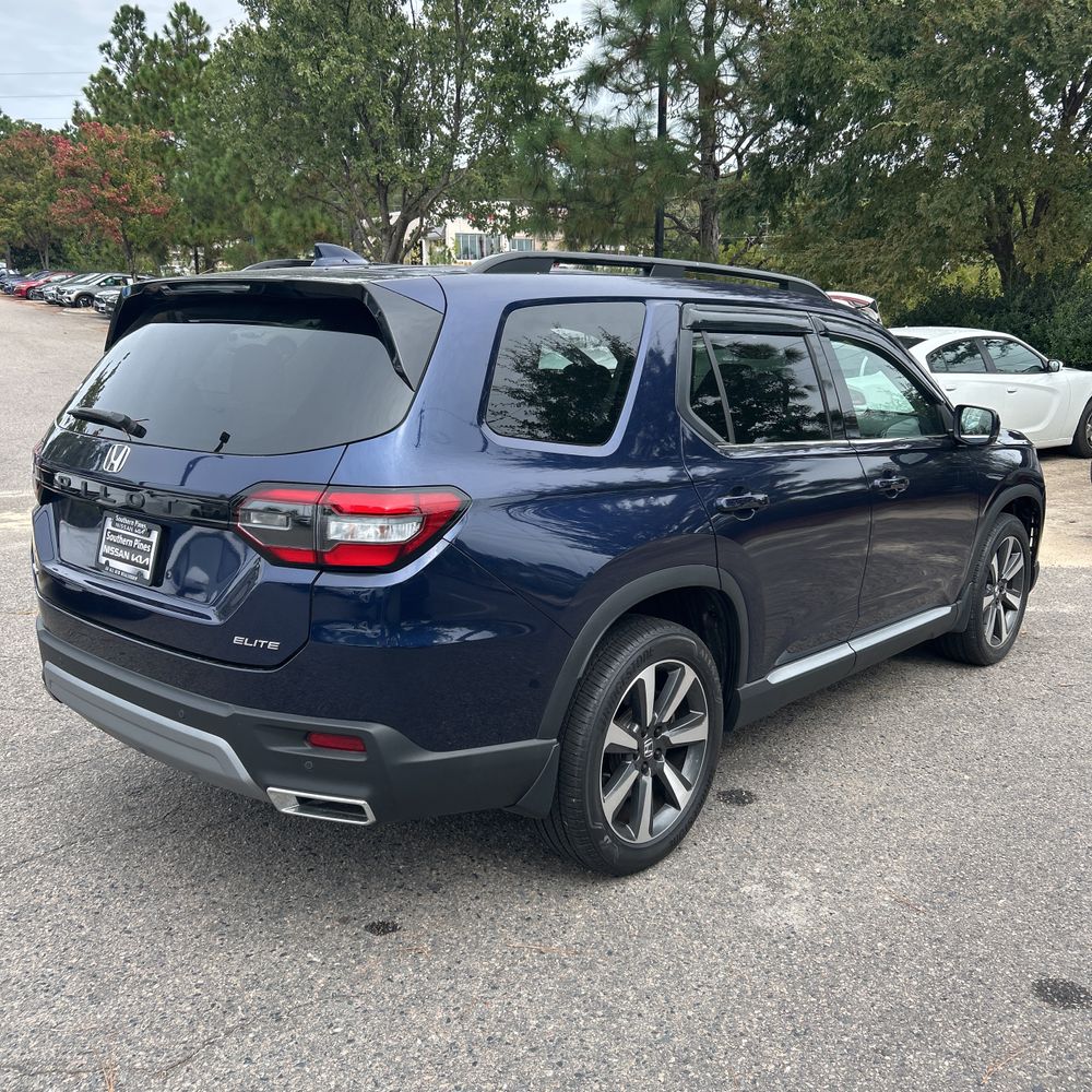 2023 Honda Pilot Elite