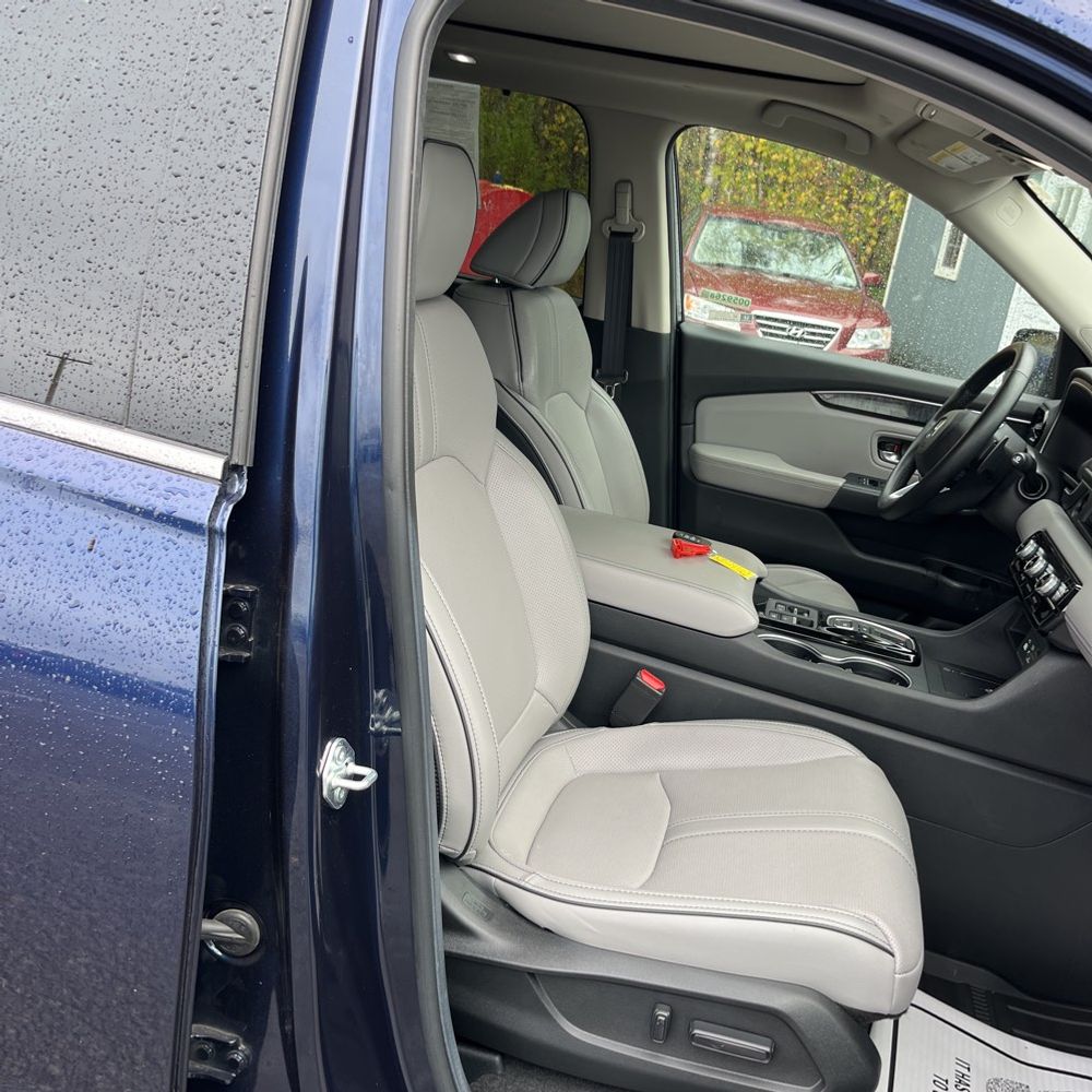 2025 Honda Pilot Elite