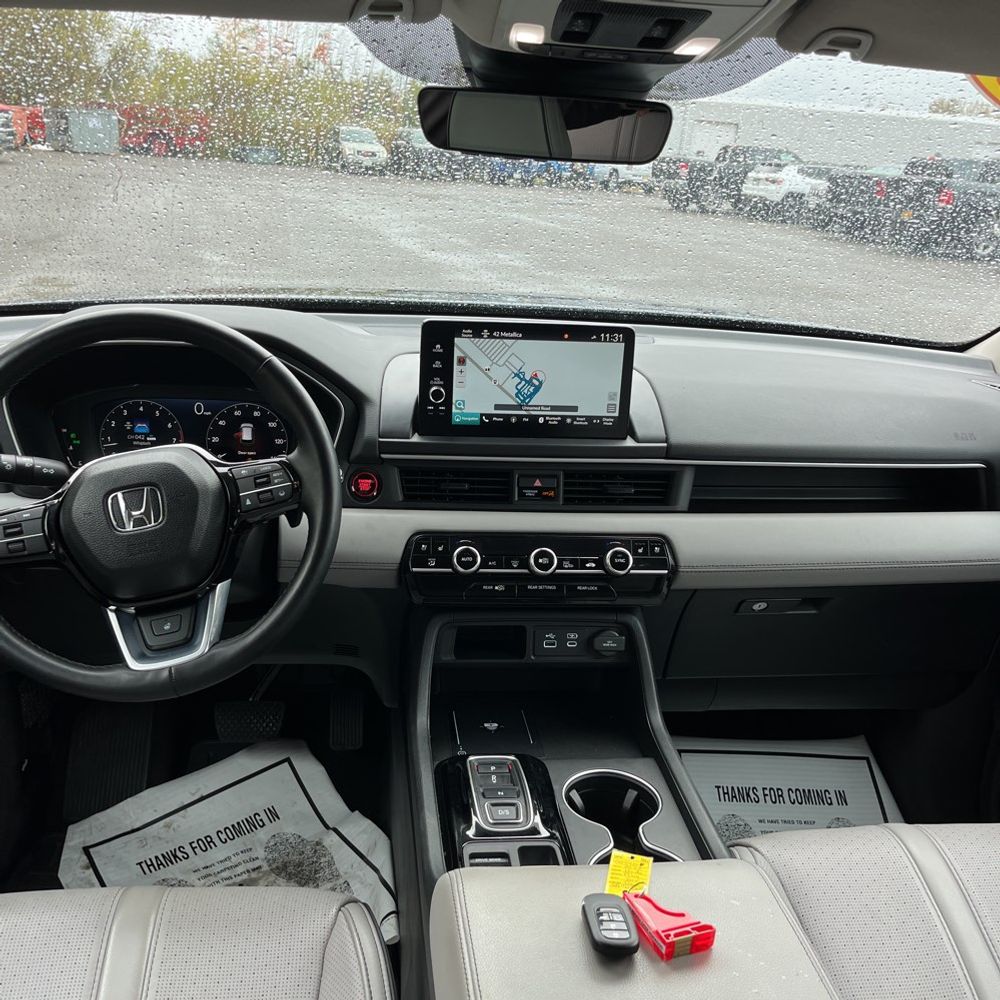 2025 Honda Pilot Elite