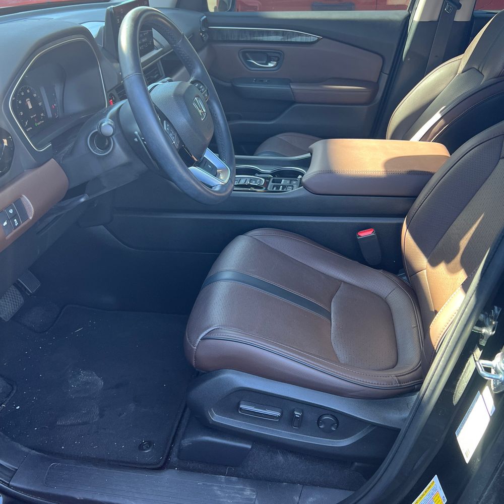 2023 Honda Pilot Elite