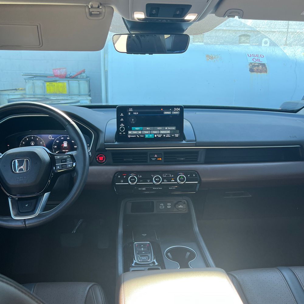 2023 Honda Pilot Elite