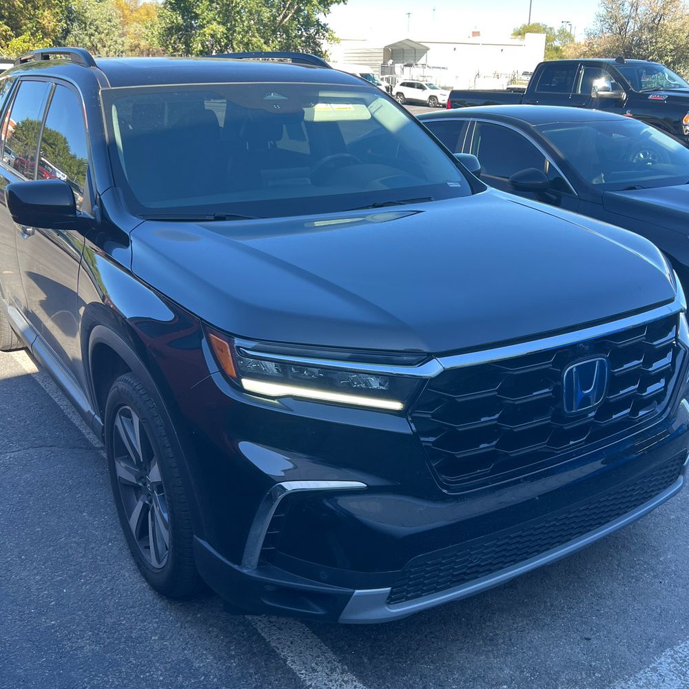2023 Honda Pilot Elite