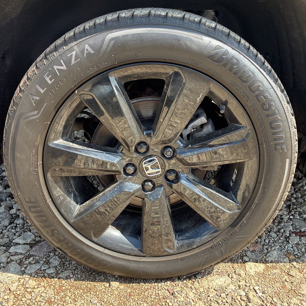 2023 Honda Pilot Black Edition