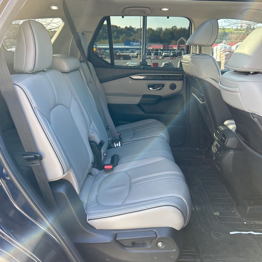 2025 Honda Pilot Elite