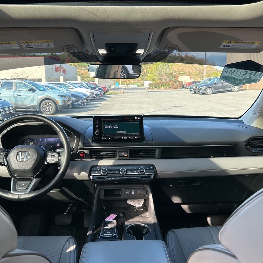 2025 Honda Pilot Elite