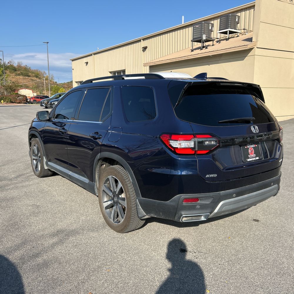 2025 Honda Pilot Elite