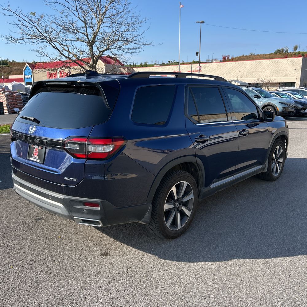 2025 Honda Pilot Elite