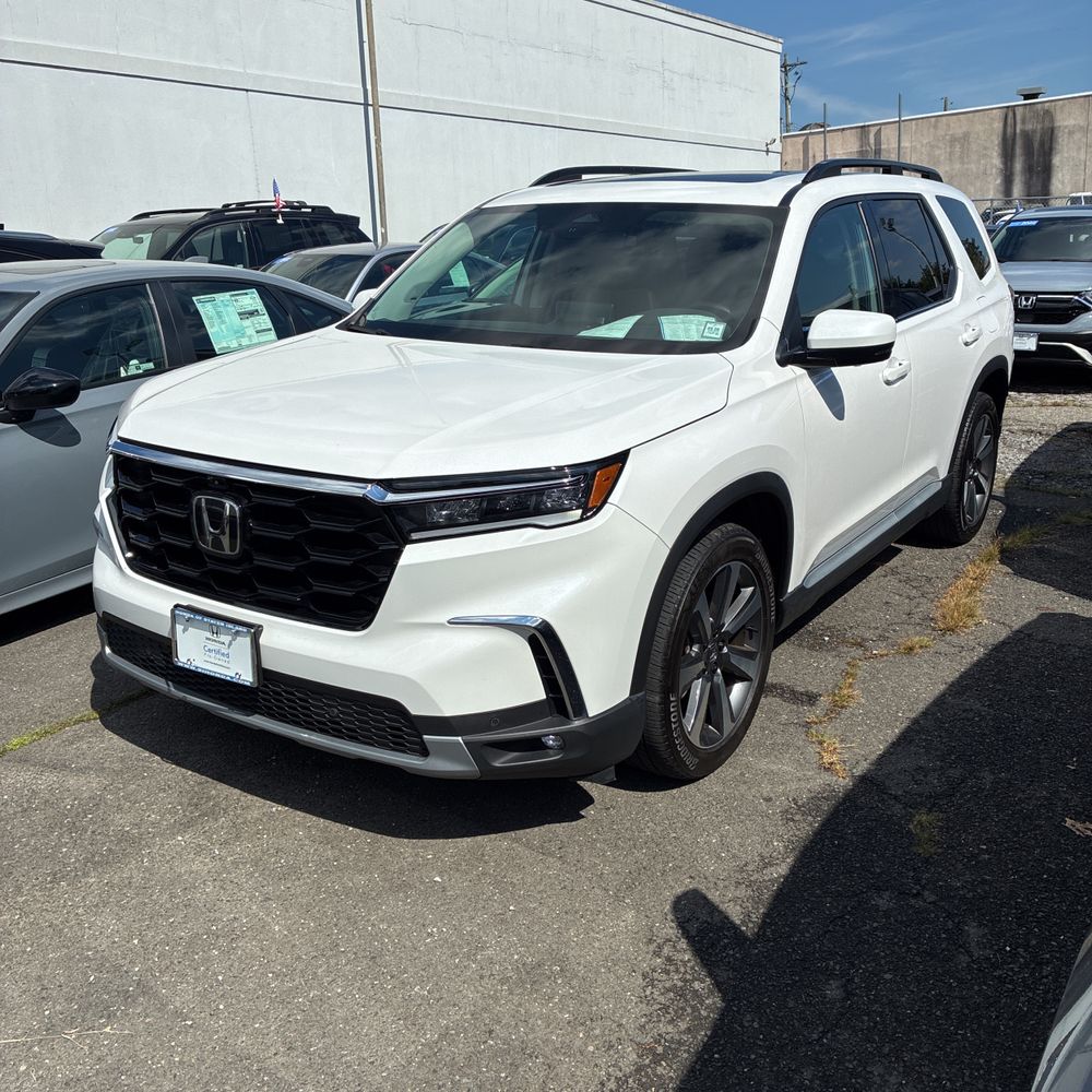 2025 Honda Pilot Elite