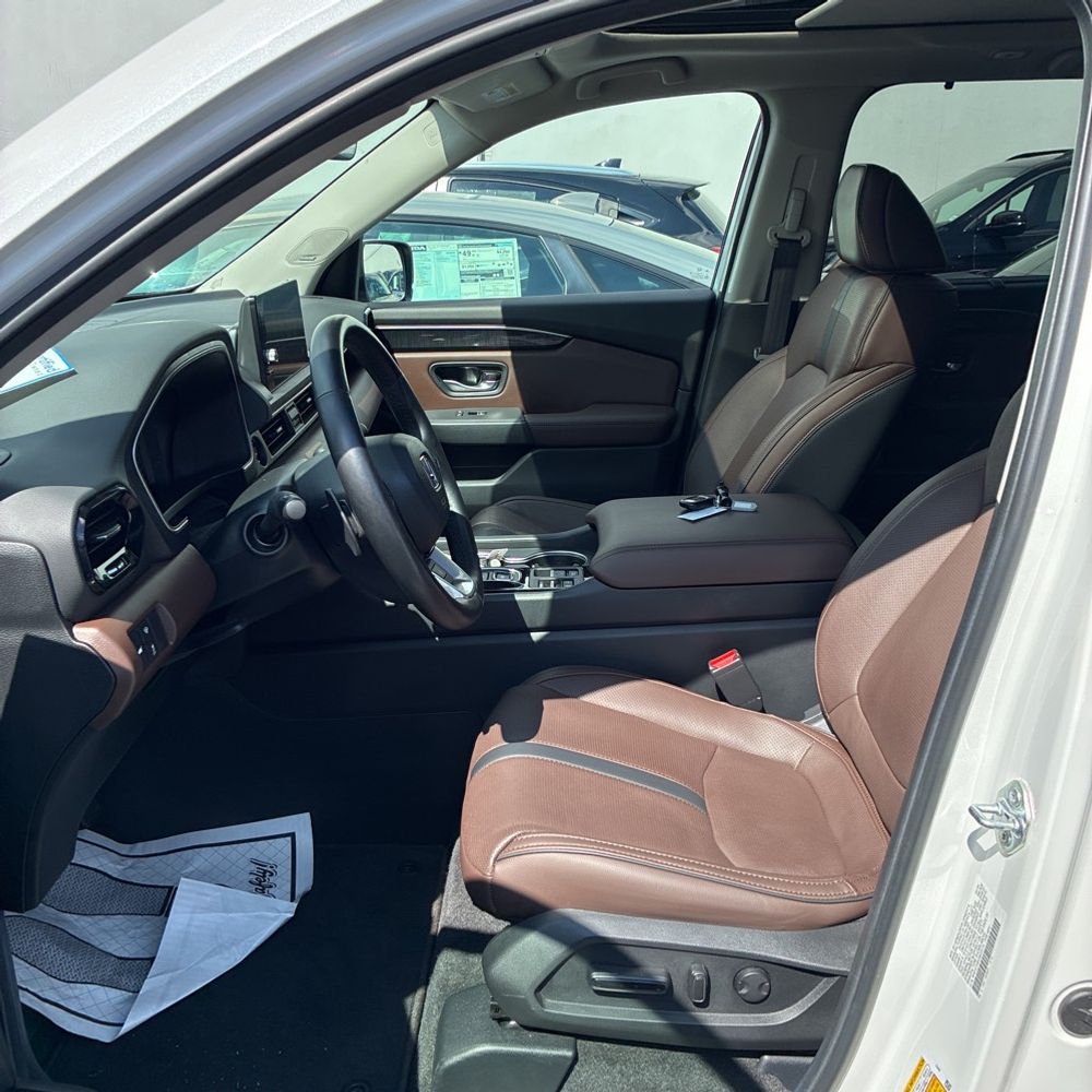 2025 Honda Pilot Elite