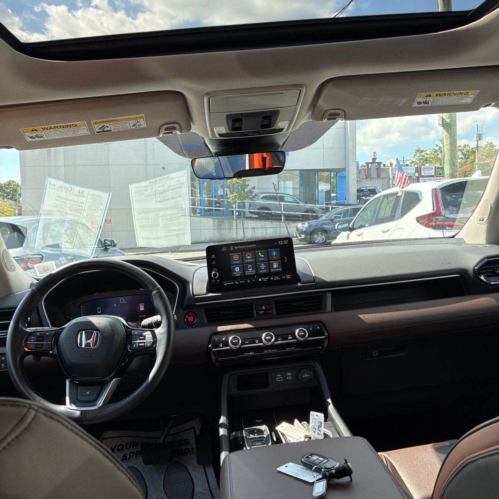 2025 Honda Pilot Elite