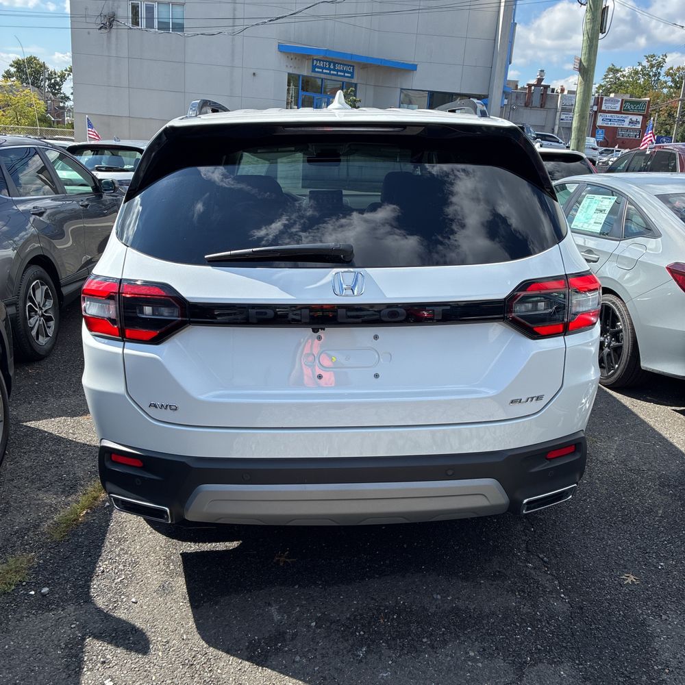 2025 Honda Pilot Elite