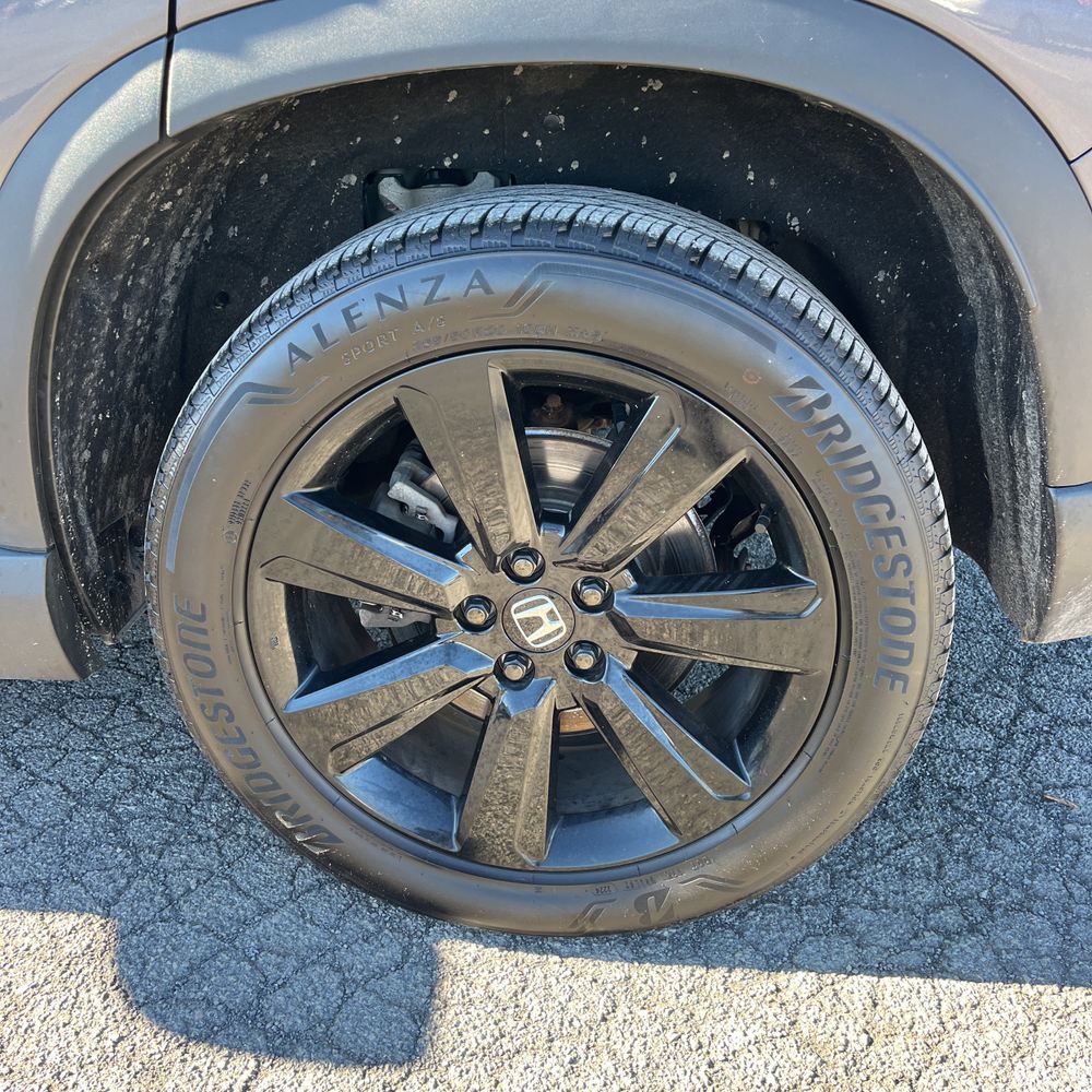 2025 Honda Pilot Black Edition