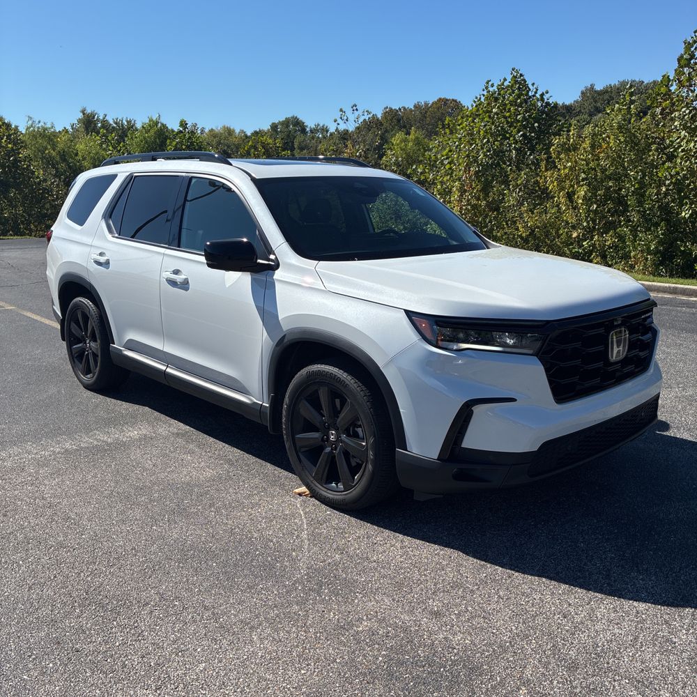 2025 Honda Pilot Black Edition