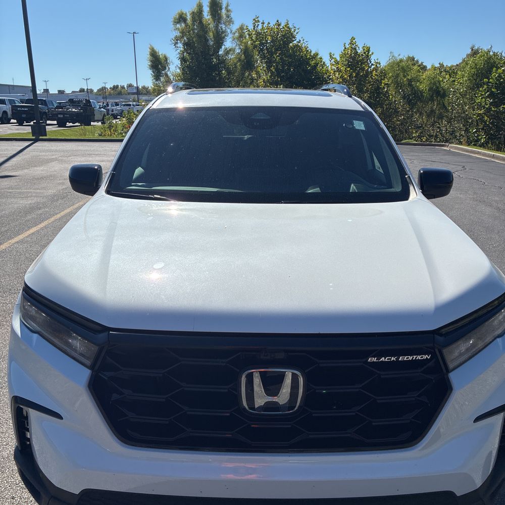 2025 Honda Pilot Black Edition
