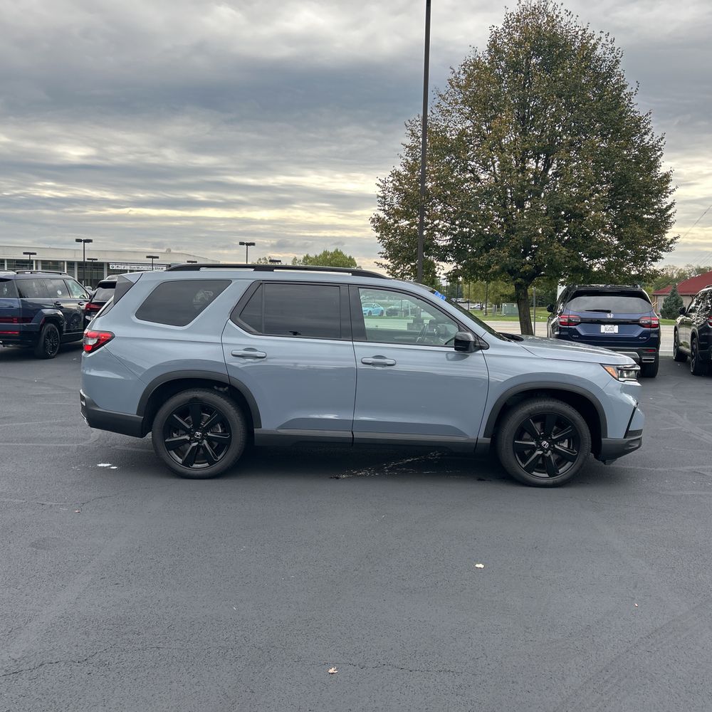 2025 Honda Pilot Black Edition