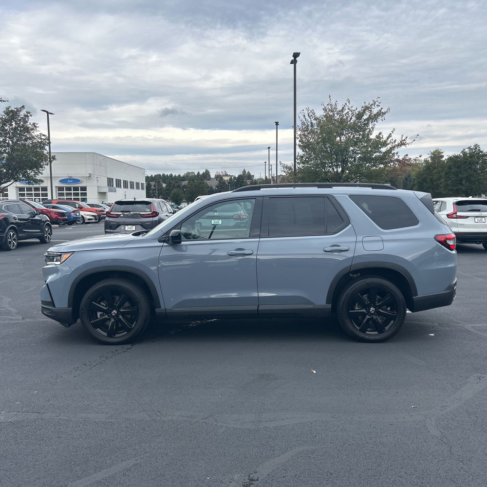 2025 Honda Pilot Black Edition