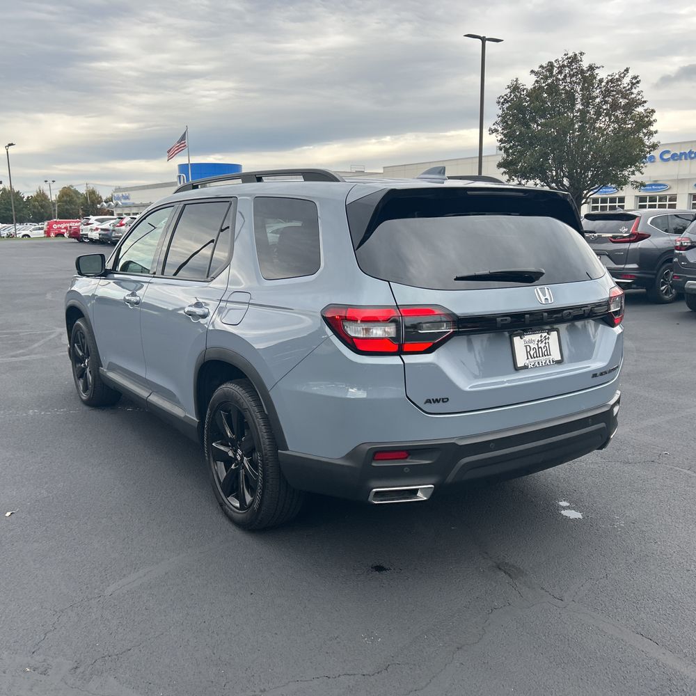 2025 Honda Pilot Black Edition
