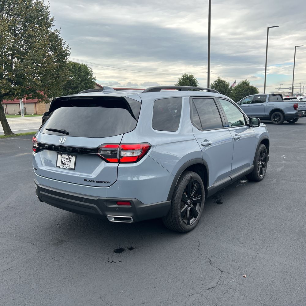 2025 Honda Pilot Black Edition