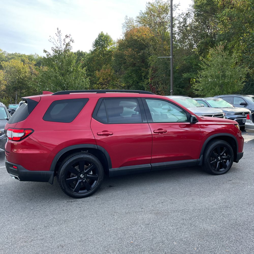 2025 Honda Pilot Black Edition