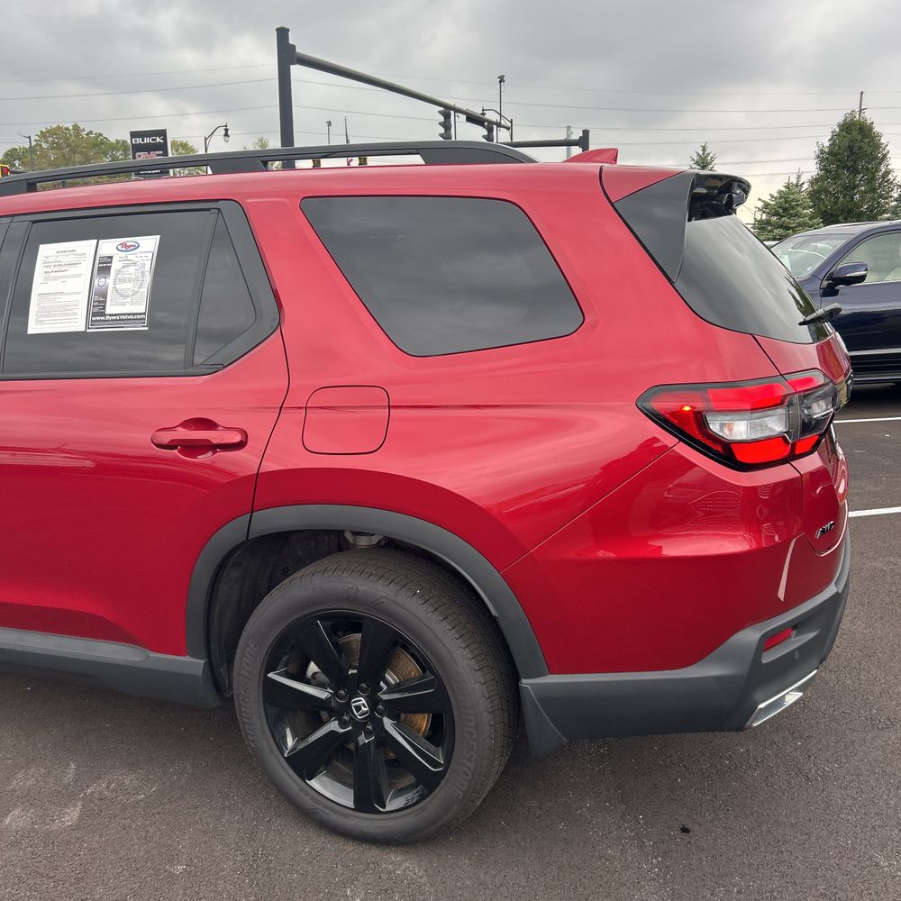 2025 Honda Pilot Black Edition
