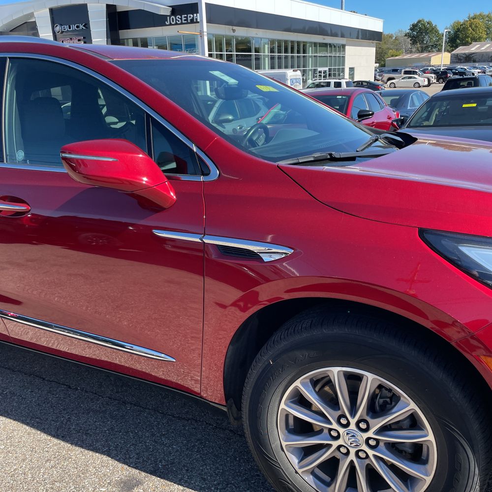 2024 Buick Enclave Premium