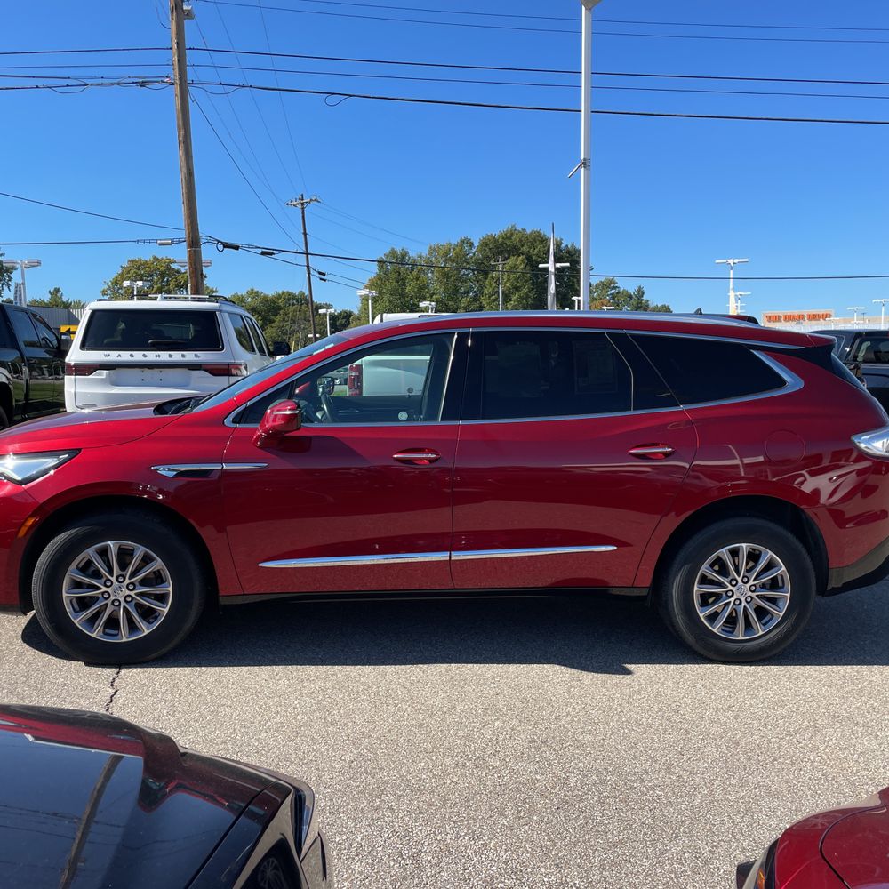2024 Buick Enclave Premium