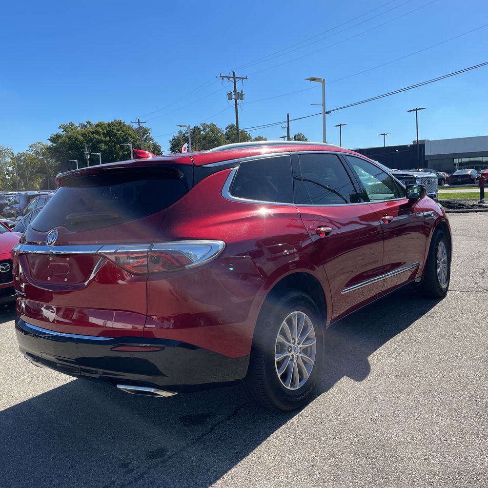 2024 Buick Enclave Premium