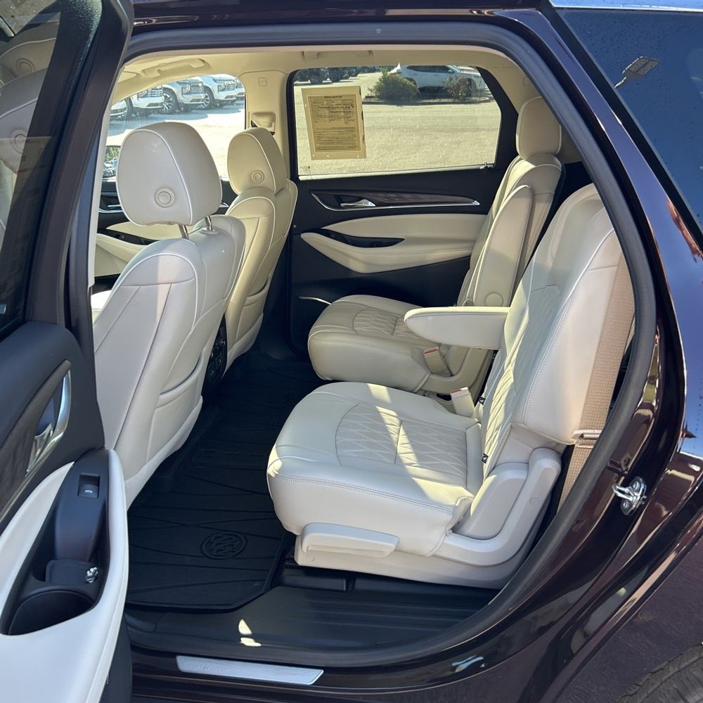 2023 Buick Enclave Avenir