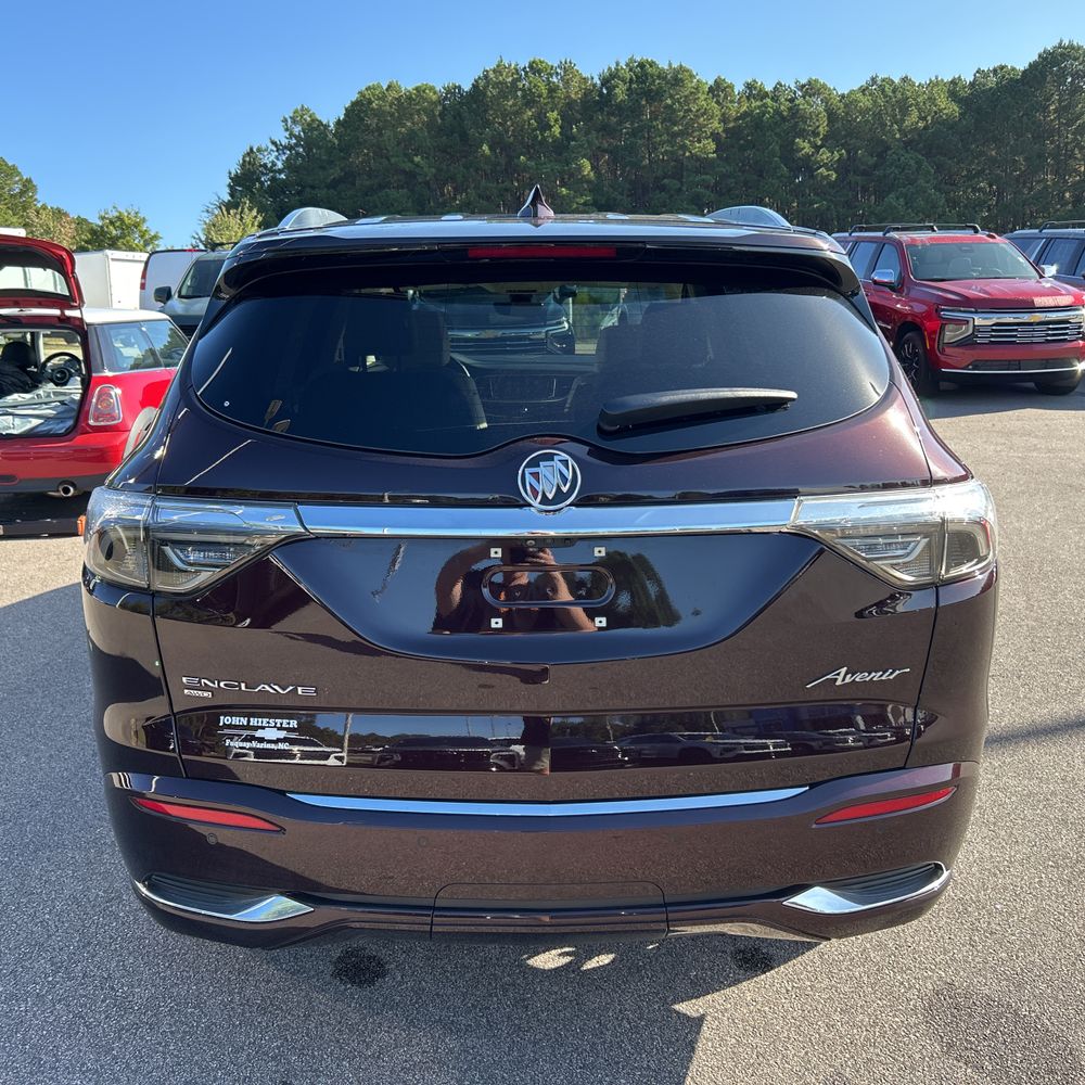 2023 Buick Enclave Avenir